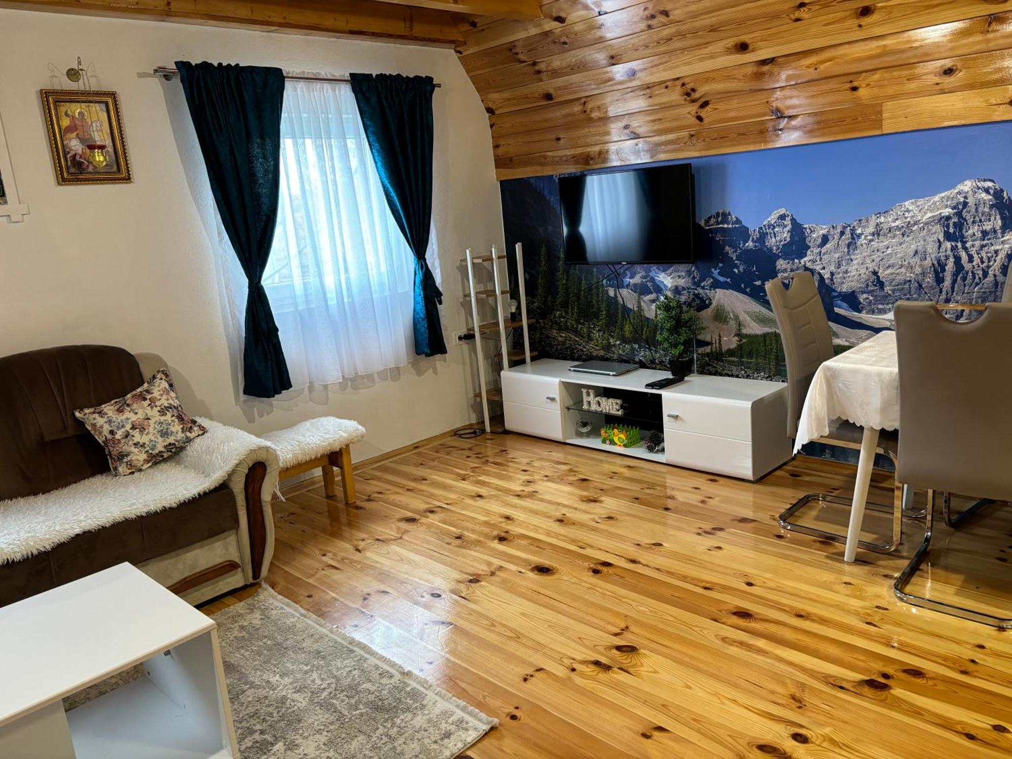 Holiday Home ,,Lazar" Zabljak  Bagian luar foto